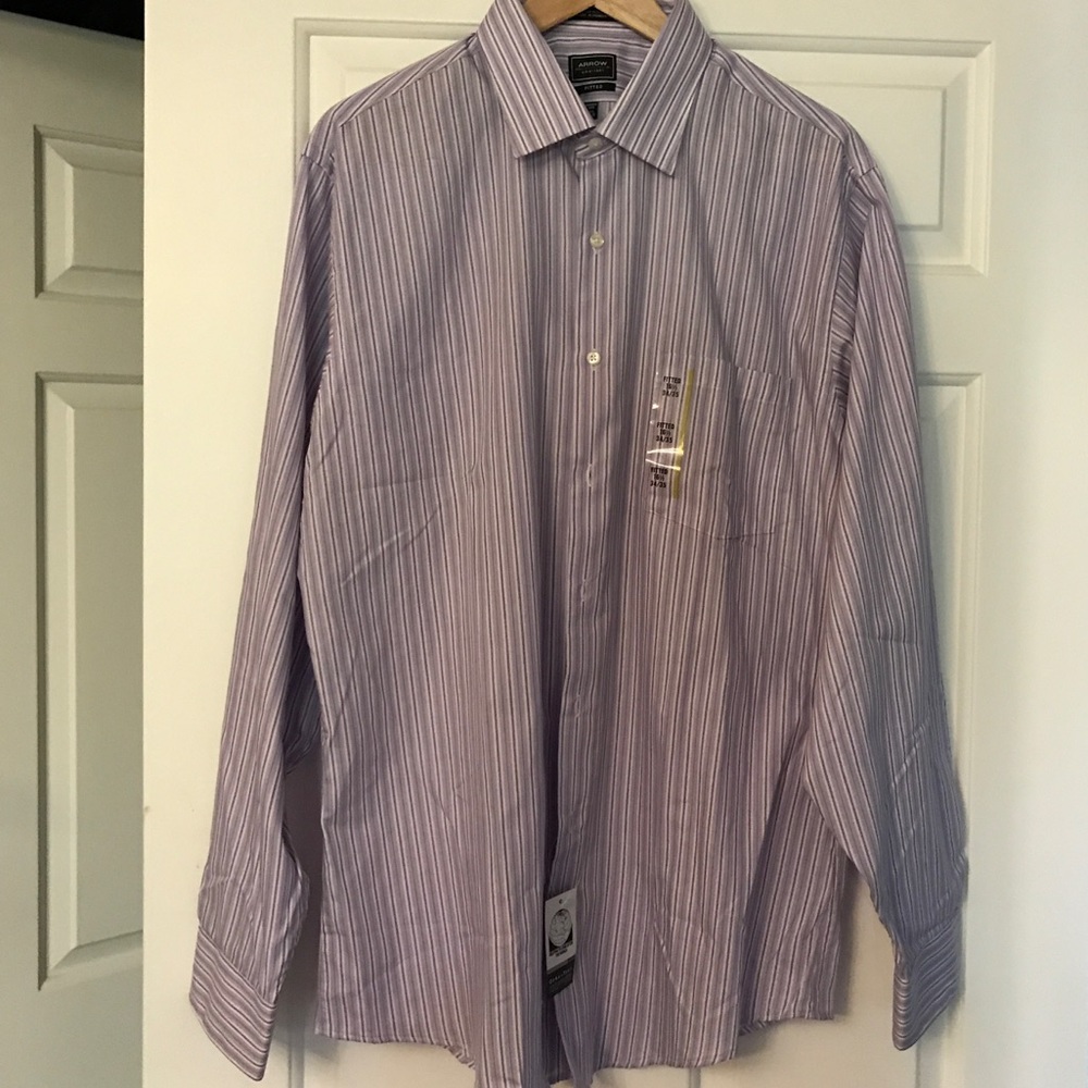3for$50🌺Arrow Dress Shirt